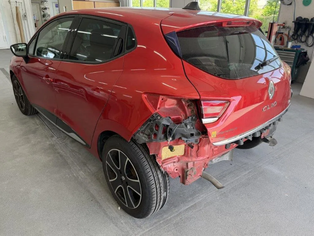 Renault Clio IV 0.9 TCe Limited S/S 0.9, 90 PS — zdjęcie 1