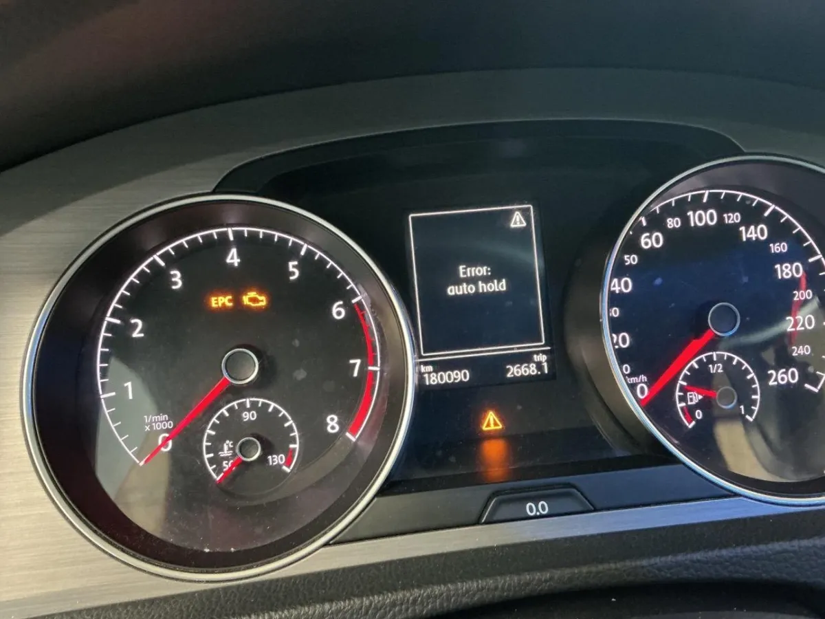 VW Golf Golf Comfortline 1.4, 121 PS — zdjęcie 8