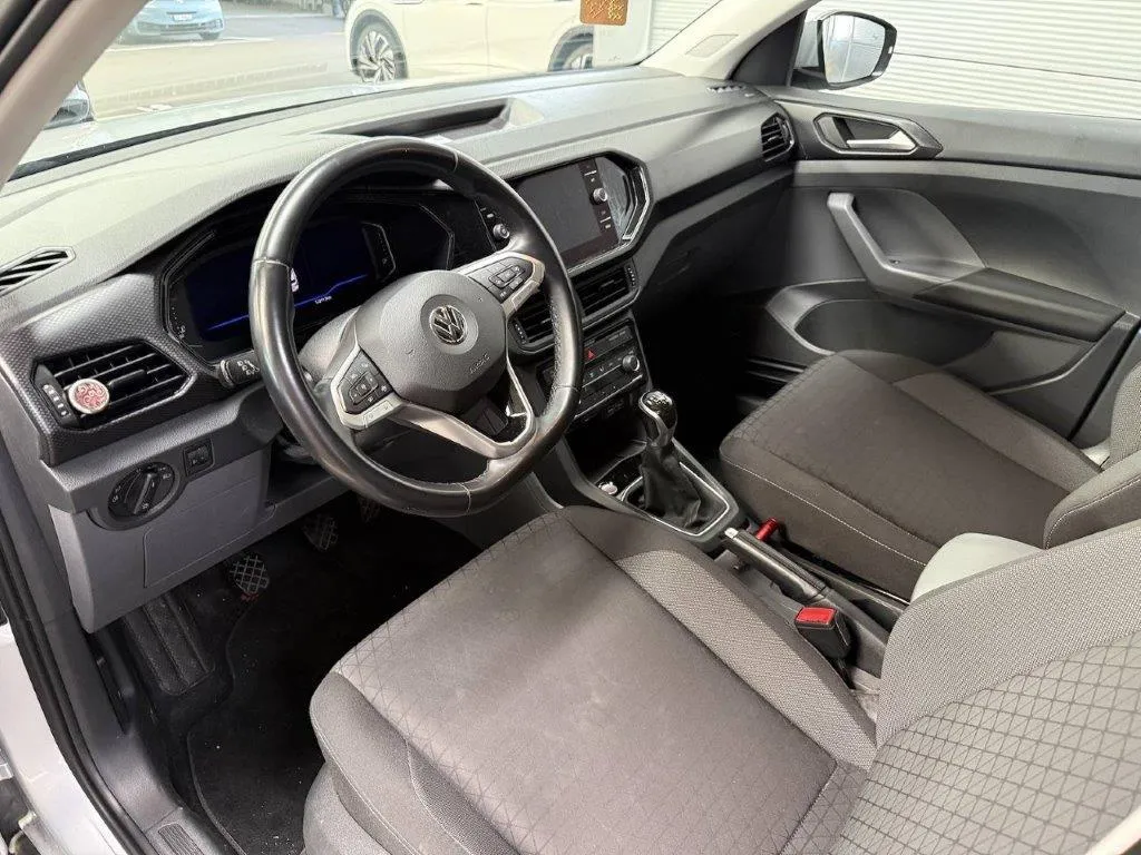 VW T-Cross 1.0 TSI 115 Life, 115 PS — zdjęcie 8