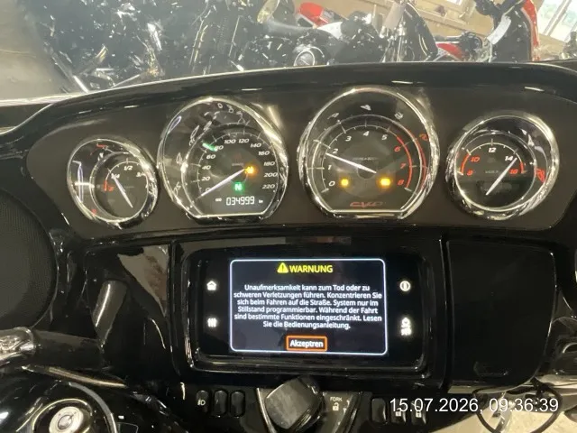 HARLEY-DAVIDSON FLHTKSE Electra Glide Ultra Limited CVO 1.9, 106 PS — zdjęcie 6