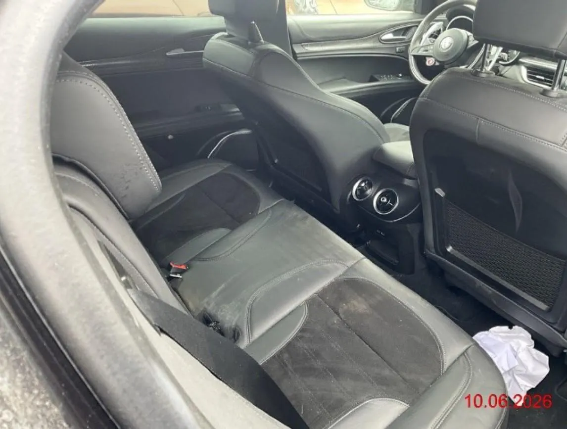 Alfa Romeo Stelvio 2.9 V6 Biturbo Q4 Quadrifoglio 2.9, 510 PS — zdjęcie 14