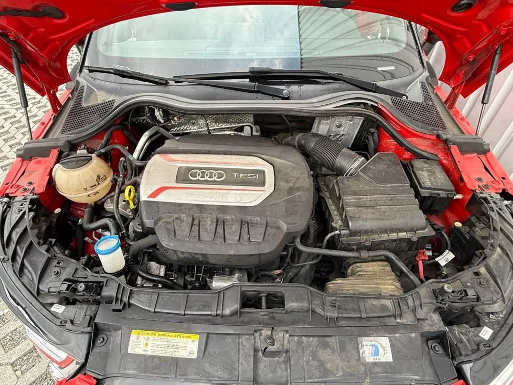 AUDI A1 S1 2.0 TFSI quattro, 230 PS — zdjęcie 10