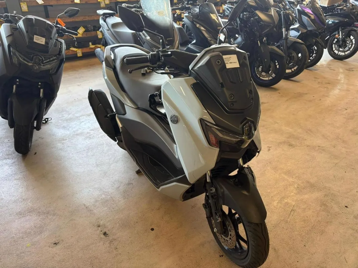 YAMAHA GPD125D- A N-Max 0.1, 12 PS — zdjęcie 1