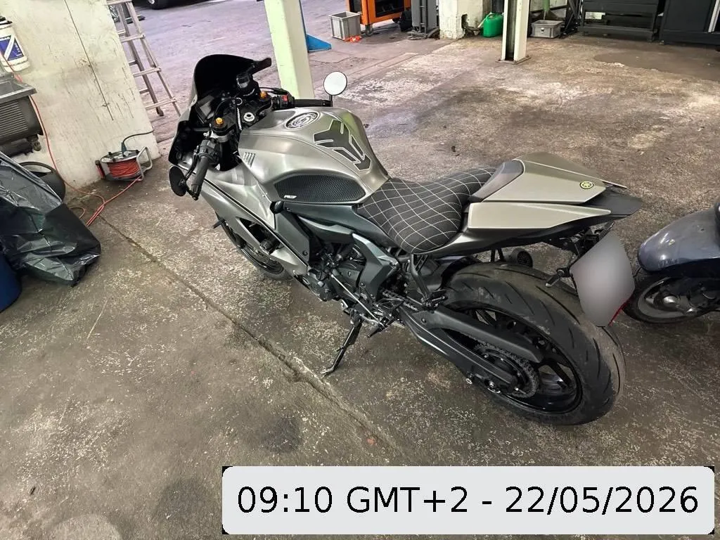 Yamaha YZF-R7 YZF-R7 0.7, 45 PS — zdjęcie 1