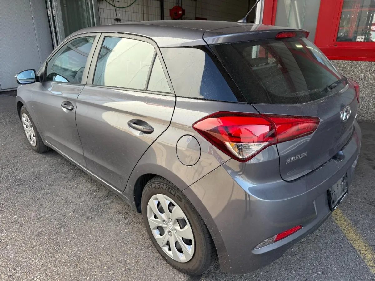 Hyundai i20/Elite i20 - GB i20 1.4, 101 PS — zdjęcie 5