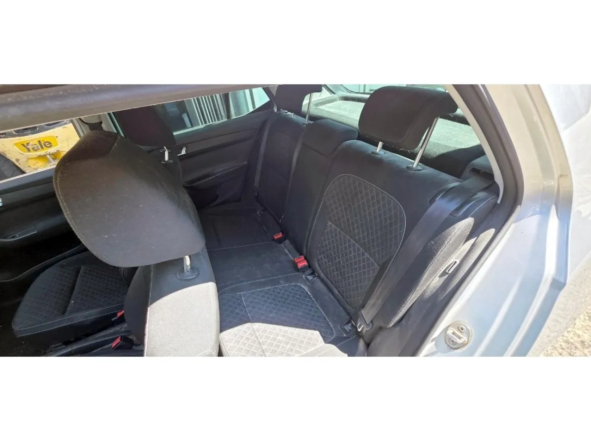 SKODA Fabia 1.2 TSI Ambition, 110 PS — zdjęcie 9