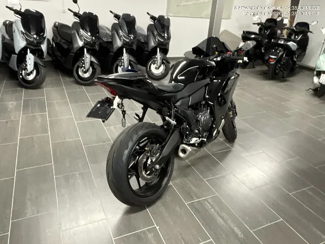 Yamaha YZF-R7, 48 PS — zdjęcie 4
