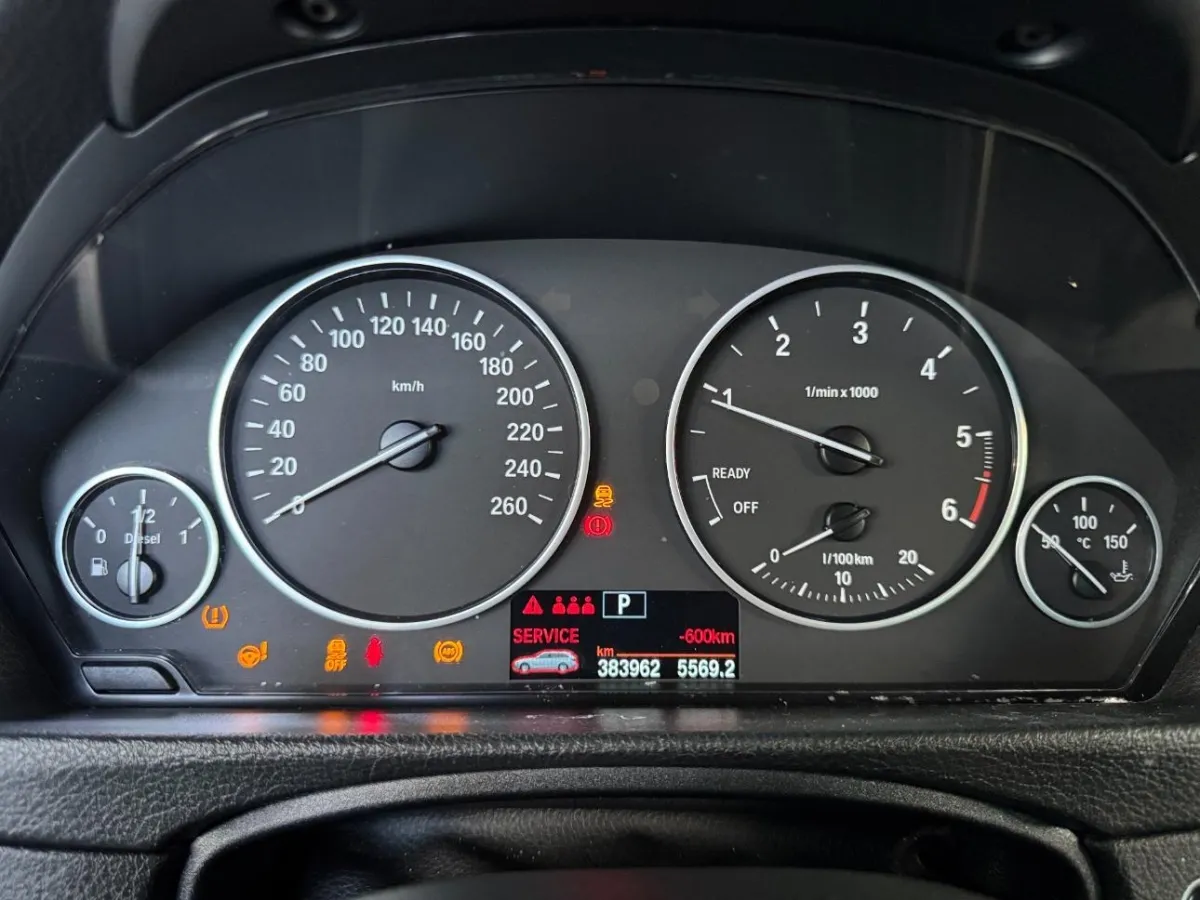 BMW 316d-335i xDrive Touring 320d xDrive 2.0, 184 PS — zdjęcie 9
