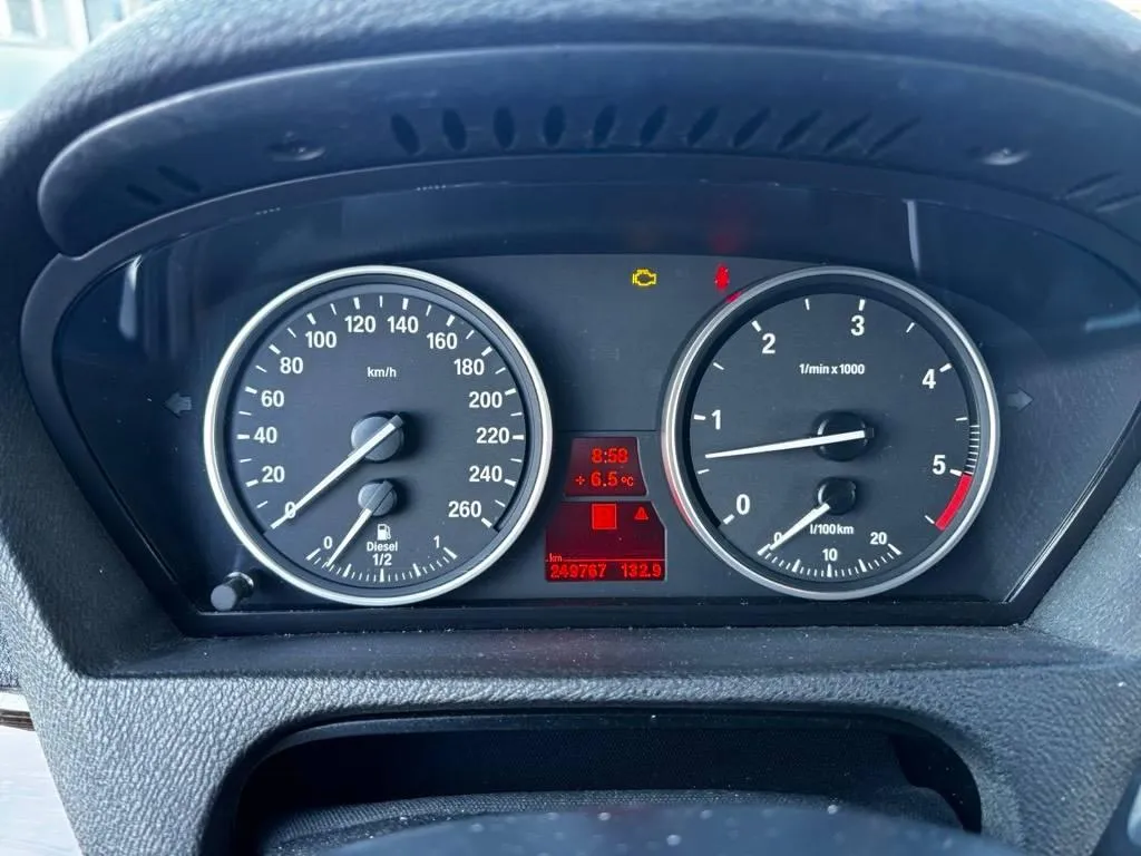 BMW X5 - E70 ab 01.2007 bis 06.2013 X5 xDrive 30d 3.0, 245 PS — zdjęcie 8