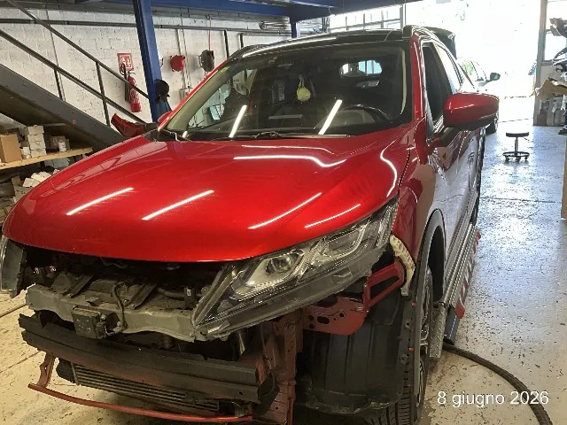 Mitsubishi Eclipse Cross 1.5 T Diamond 4x4, 163 PS — zdjęcie 2