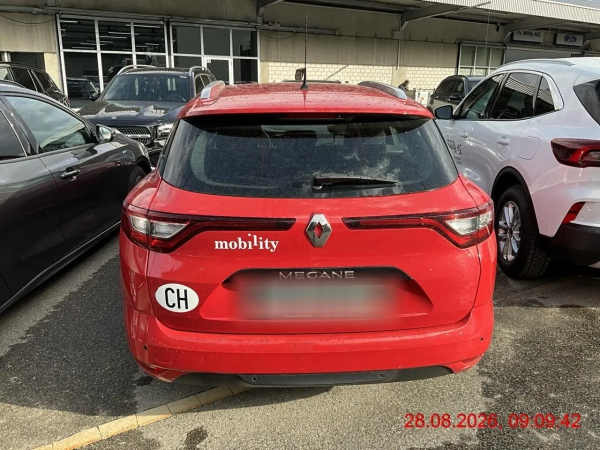 Renault Mégane Grandtour 1.5 Blue dCi Business EDC, 115 PS — zdjęcie 14