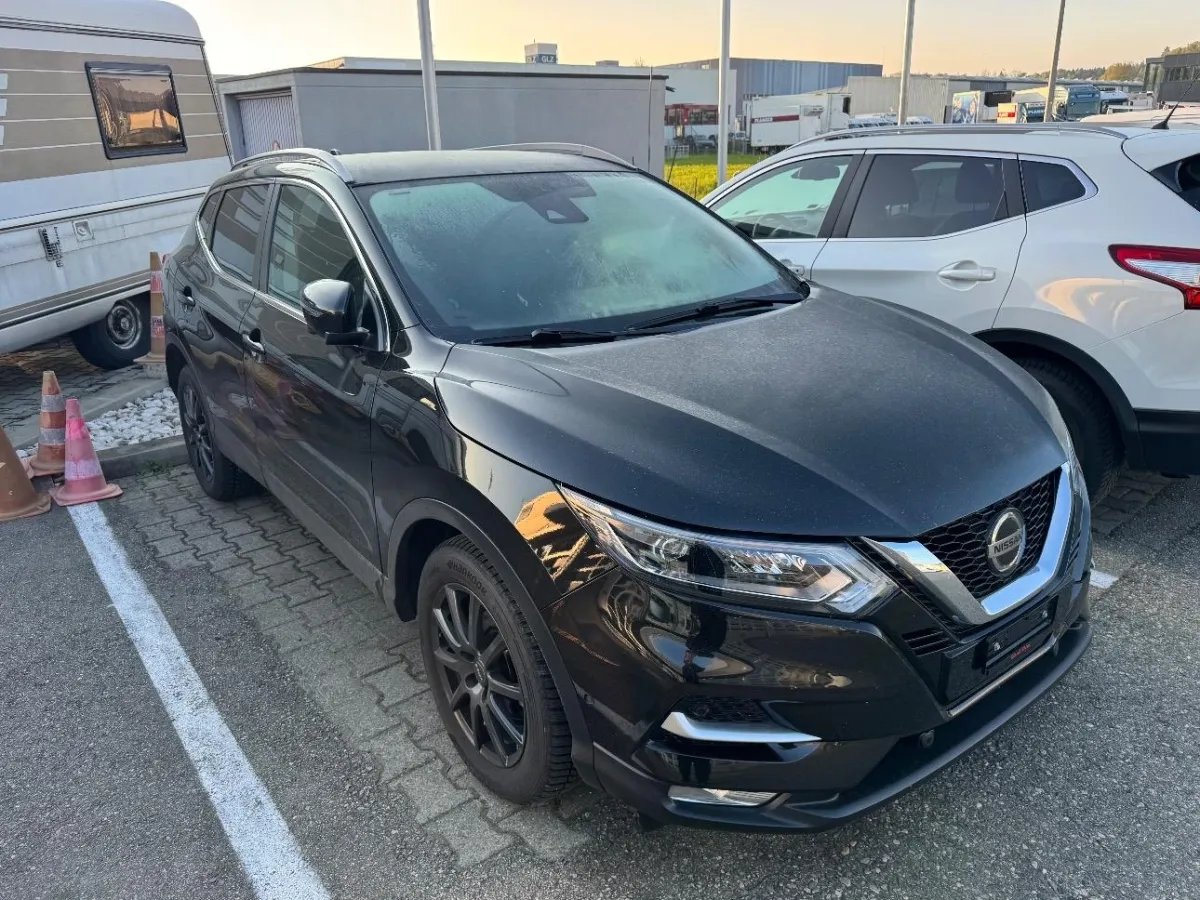 Nissan Qashqai - J11E Qashqai Tekna 1.3, 159 PS — zdjęcie 1