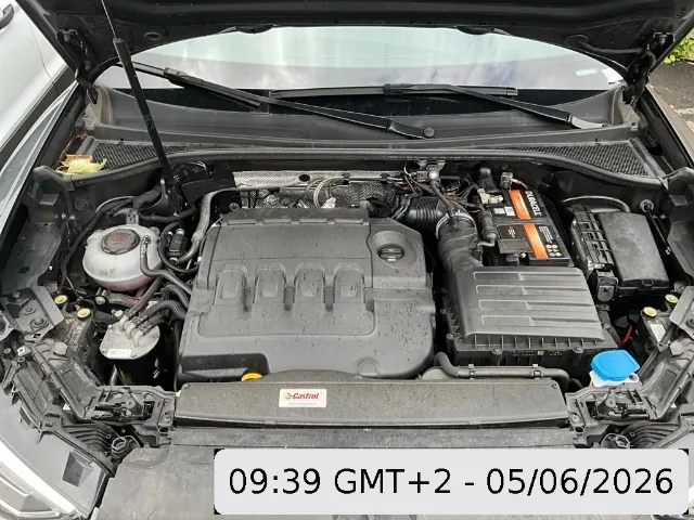 Audi Q3 40 TDI S line quattro S-Tronic 2.0, 190 PS — zdjęcie 9