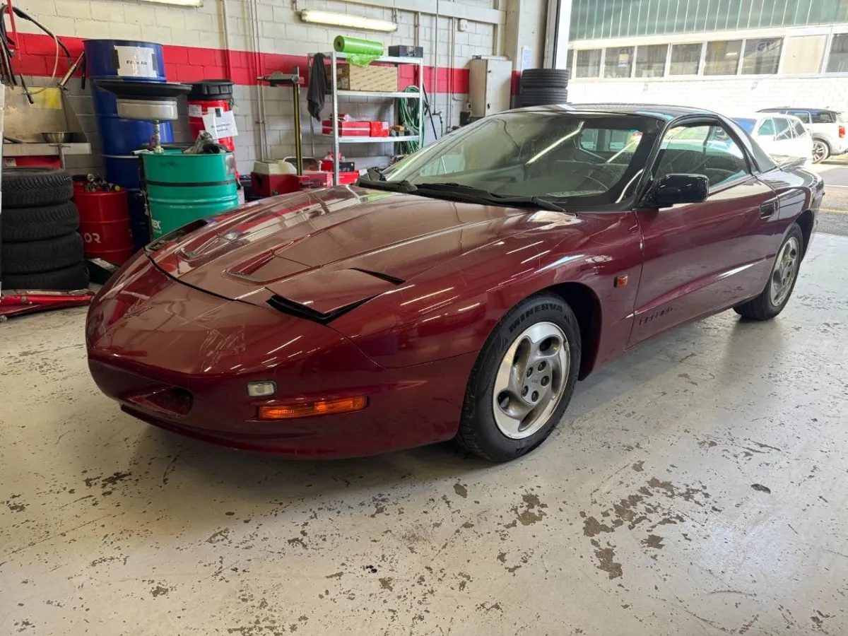 Pontiac Firebird 3.4 V6 3.4, 148 PS — zdjęcie 4