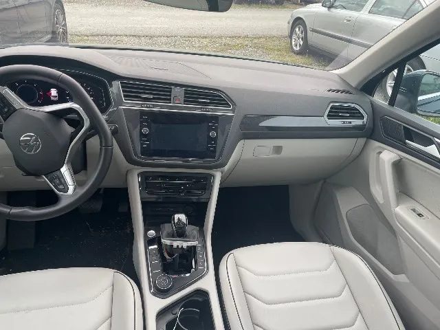 VW Tiguan 2.0 TDI SCR Elegance DSG 2.0, 200 PS — zdjęcie 6