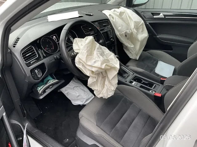 VW Golf VII 2.0 TDI Highline 4Motion 2.0, 150 PS — zdjęcie 7