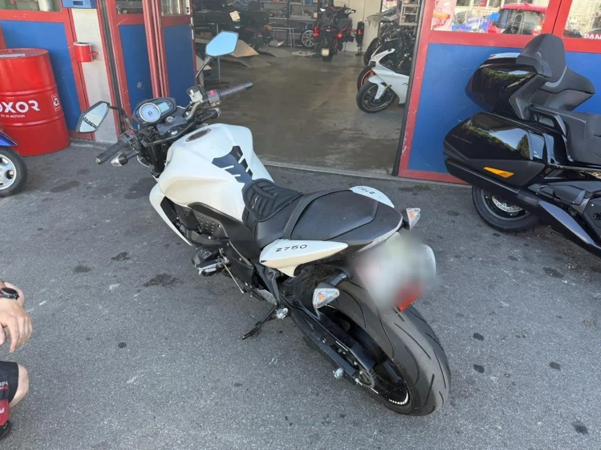 Kawasaki Z750 ABS, 105 PS — zdjęcie 4