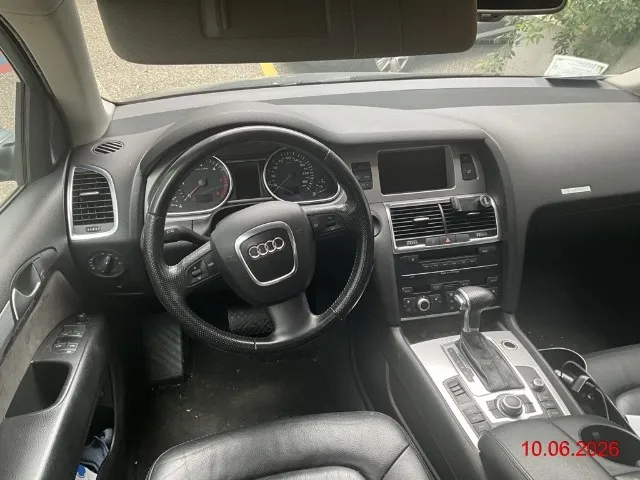 Audi Q7 3.0 TDI quattro, 232 PS — zdjęcie 12