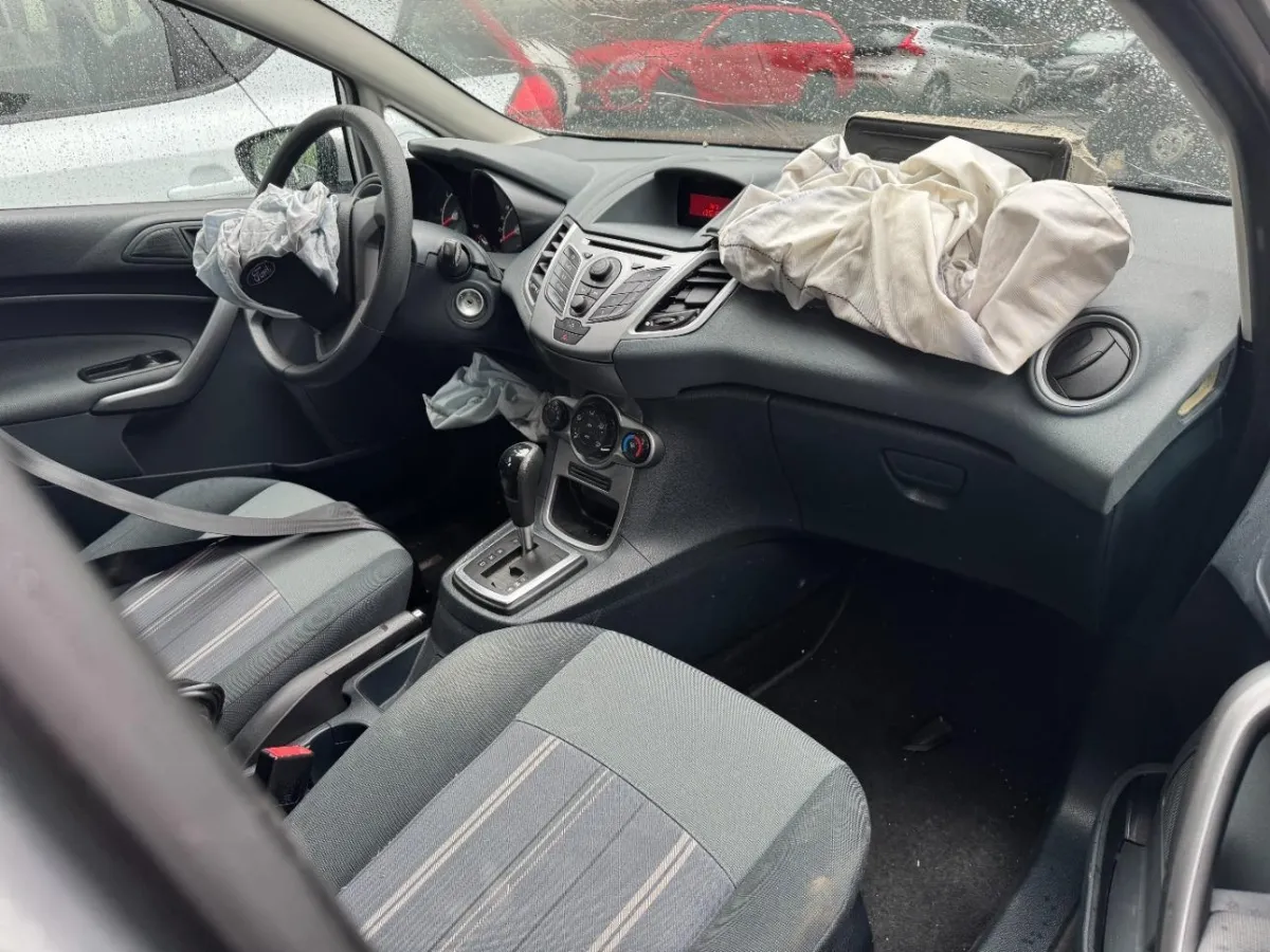Ford Fiesta 3-türig/Fiesta Fiesta Trend, 96 PS — zdjęcie 9