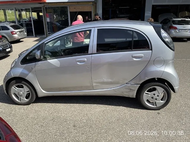 Mitsubishi I-Miev , 67 PS — zdjęcie 5