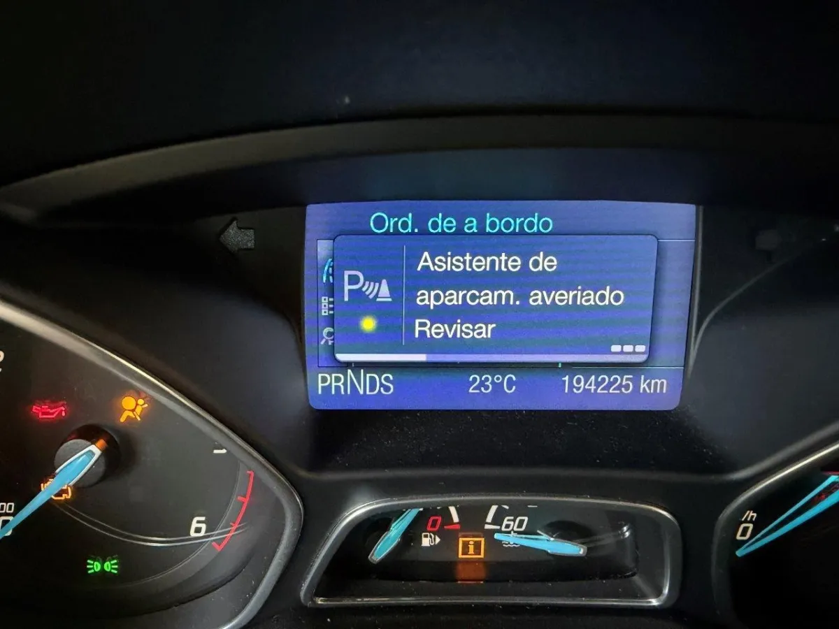 Ford Grand C-Max 2.0 TDCi Carving 2.0, 140 PS — zdjęcie 7