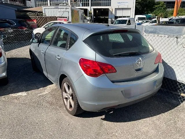 Opel Astra J 1.4 T eTEC Enjoy 1.4, 140 PS — zdjęcie 3
