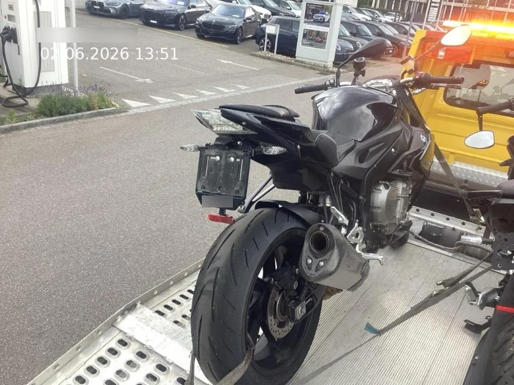 BMW S 1000 RR 1.0, 165 PS — zdjęcie 1