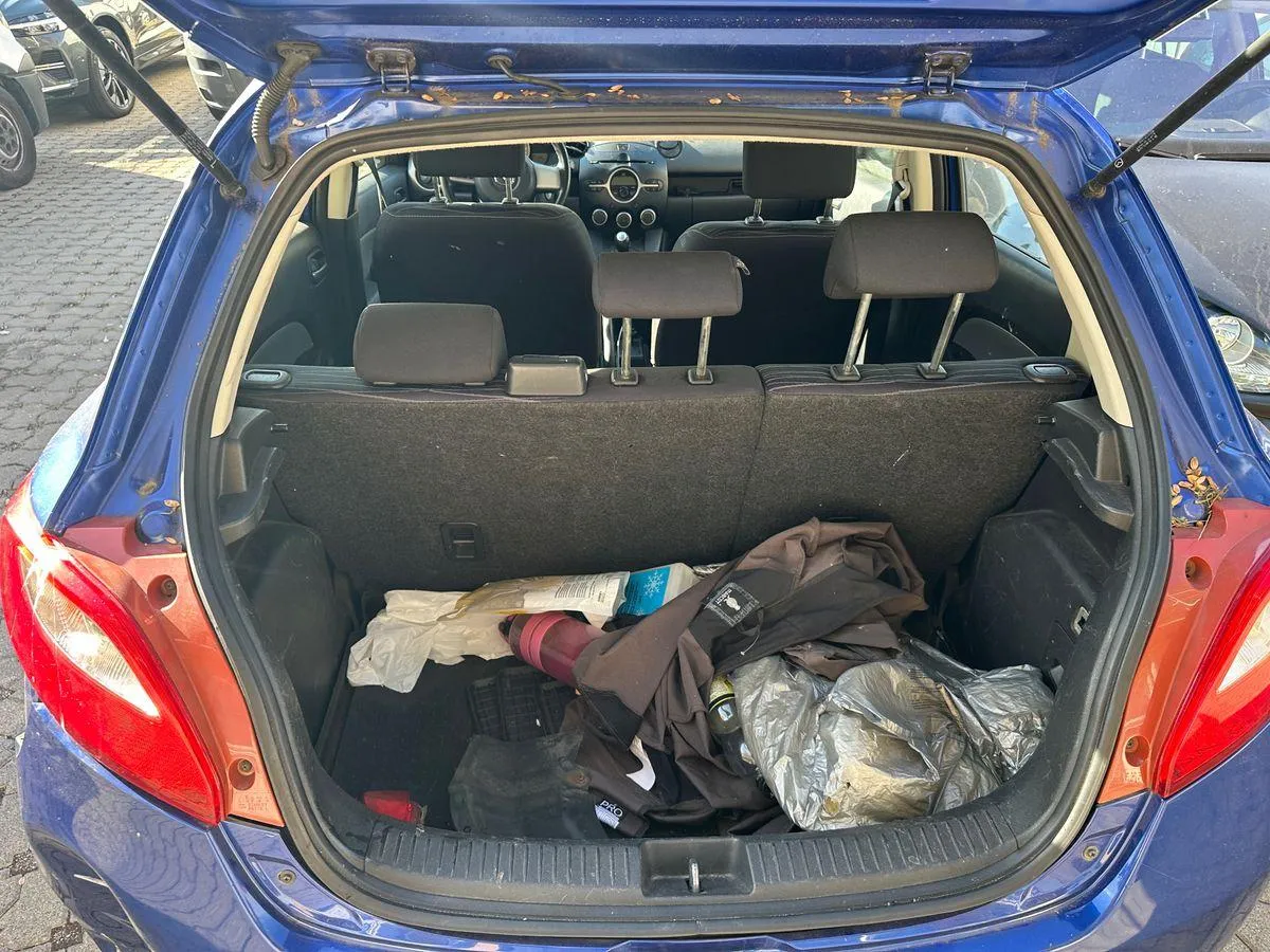 Mazda 2 1.3 86 MZR Exclusive, 86 PS — zdjęcie 9
