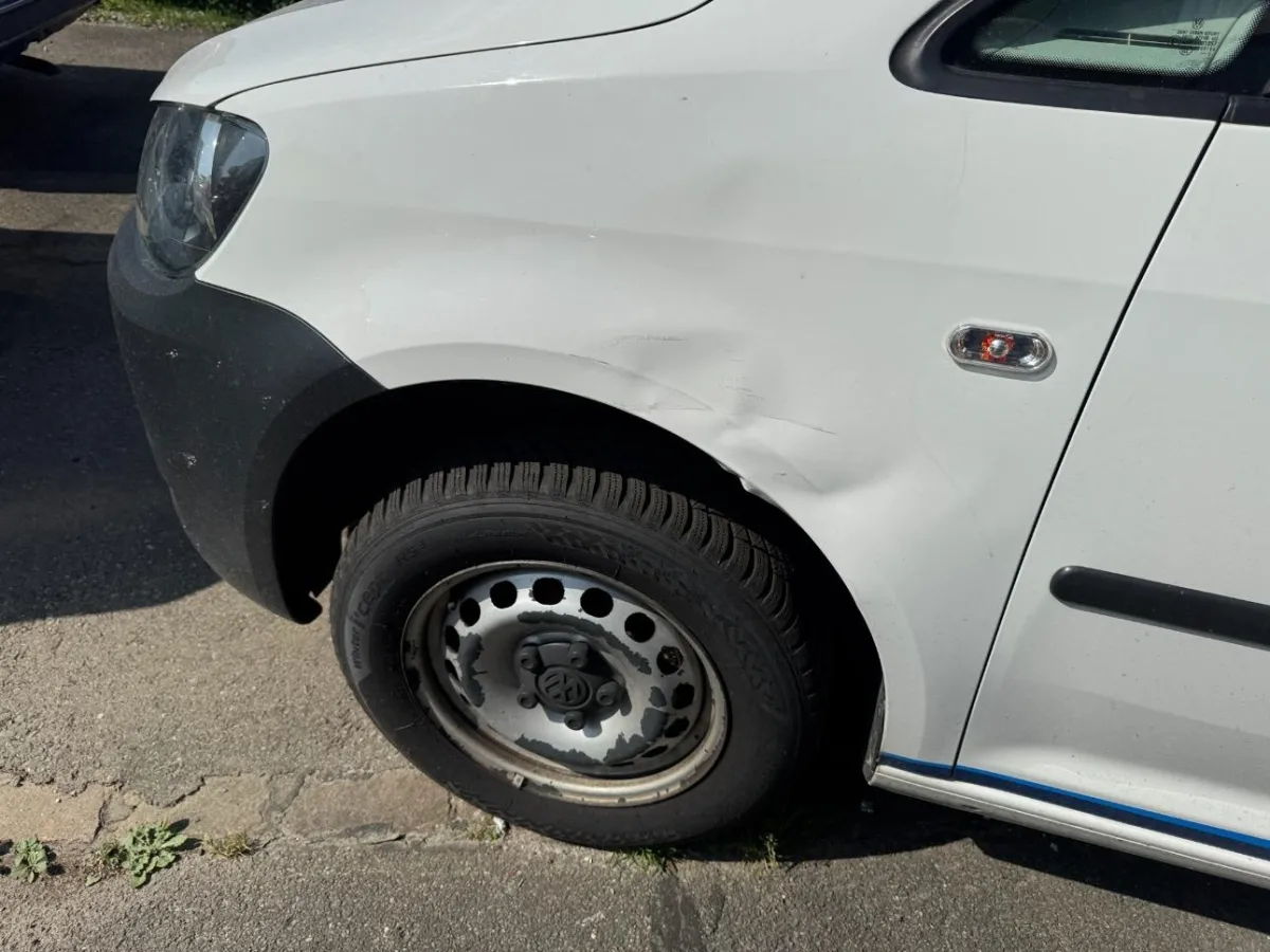 VW Caddy 2C 1.6, 102 PS — zdjęcie 15