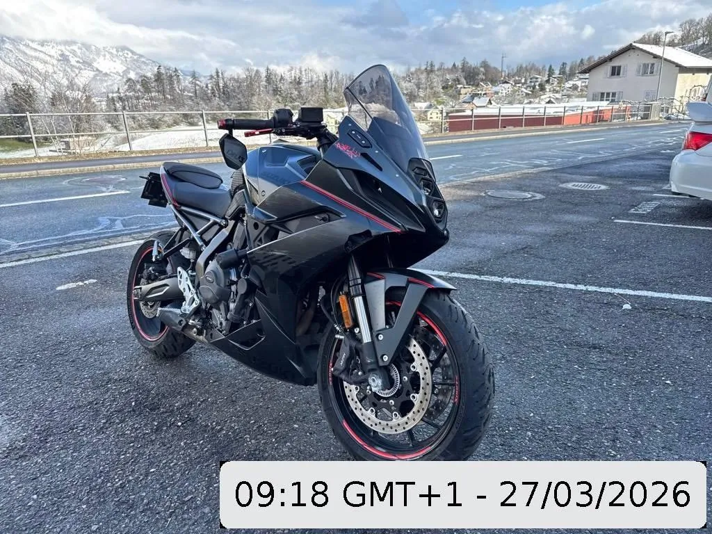 SUZUKI GSX 8 R (35kW), 48 PS — zdjęcie 6