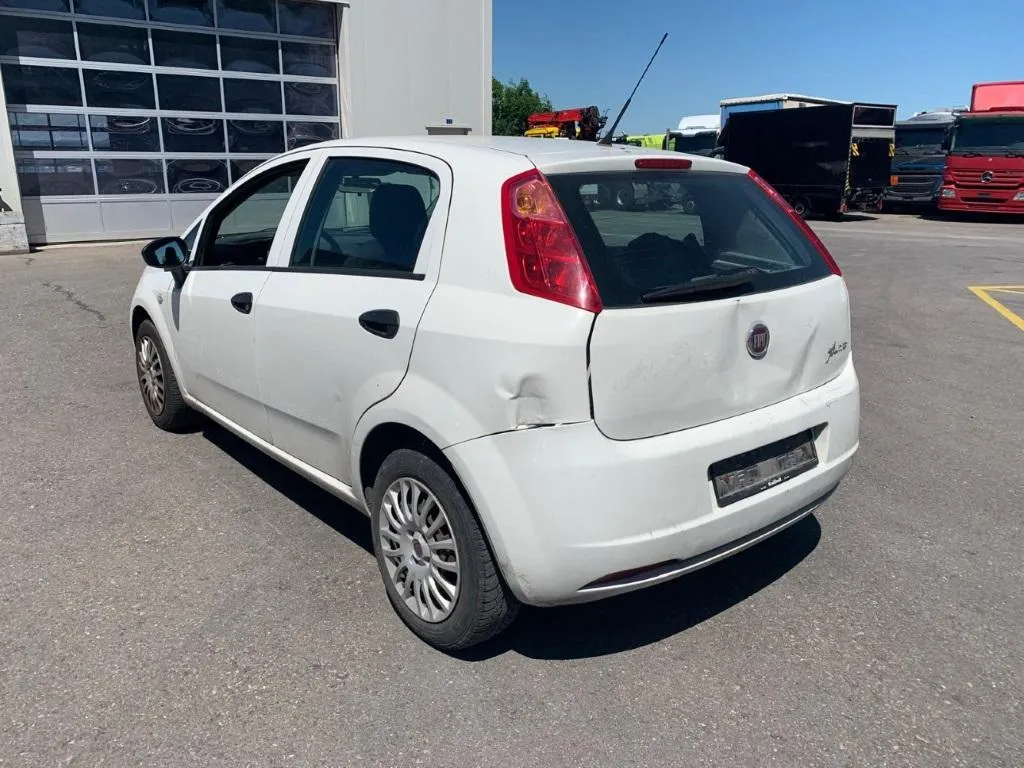 Fiat Punto 1.2 Actual, 70 PS — zdjęcie 3