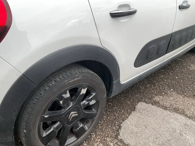 Citroën C3 1.2 PureTech Shine 1.2, 110 PS — zdjęcie 14