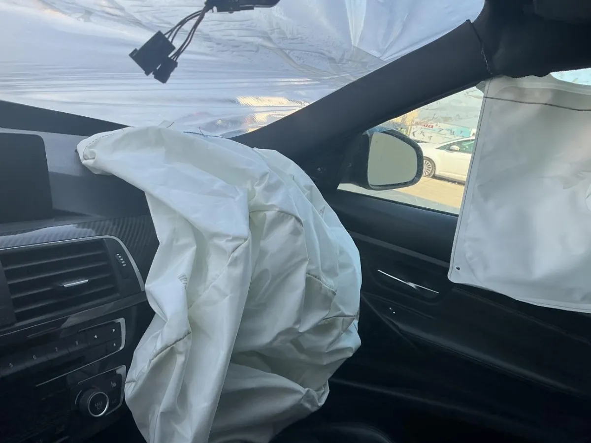 BMW M3 Limousine M3 3.0, 430 PS — zdjęcie 9