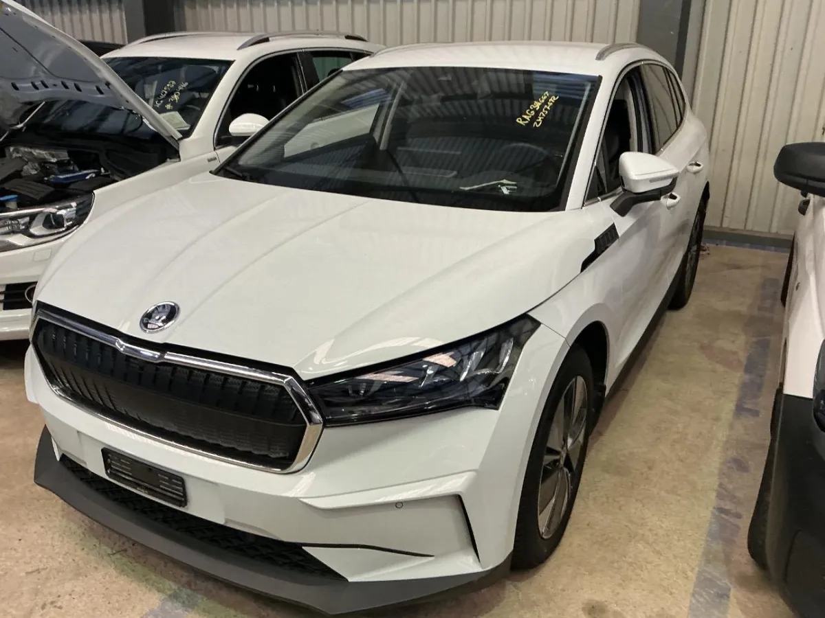 Skoda Enyaq - 5A Enyaq iV Version 80, 204 PS — zdjęcie 4