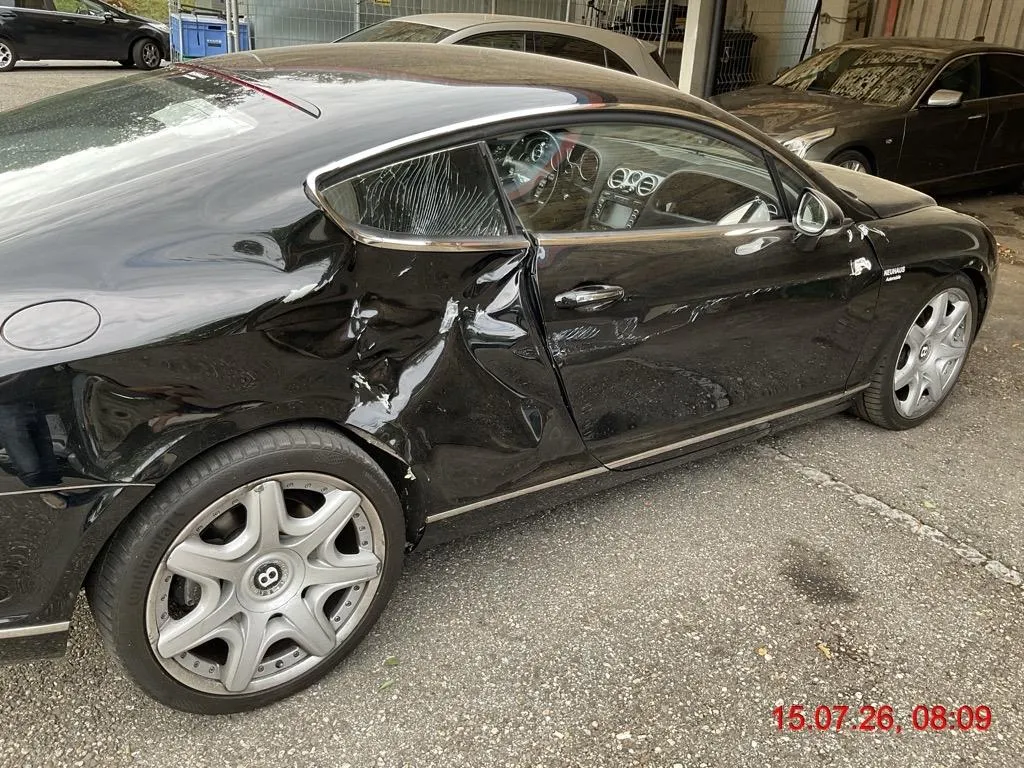 BENTLEY CONTINENTAL GT, 560 PS — zdjęcie 15