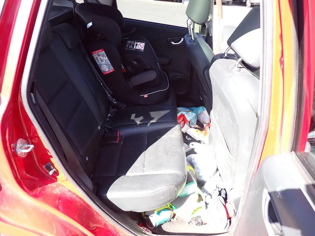 Honda Jazz 1.3i Hybrid Exclusive 1.3, 88 PS — zdjęcie 9