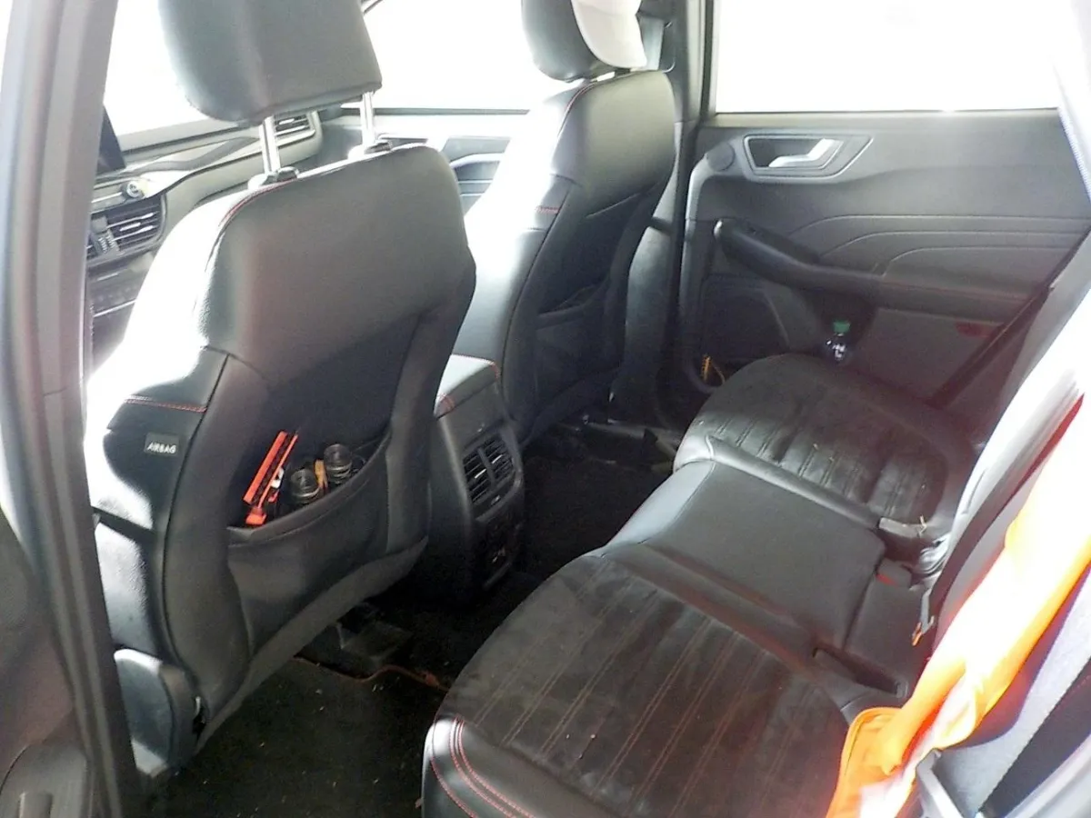 Ford Kuga 2.5 Hybrid ST-Line X 4x4, 152 PS — zdjęcie 8