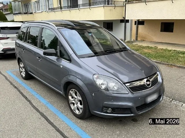 Opel Zafira B 1.9 CDTI Cosmo Automatic 1.9, 120 PS — zdjęcie 5