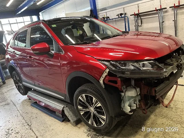 Mitsubishi Eclipse Cross 1.5 T Diamond 4x4, 163 PS — zdjęcie 1