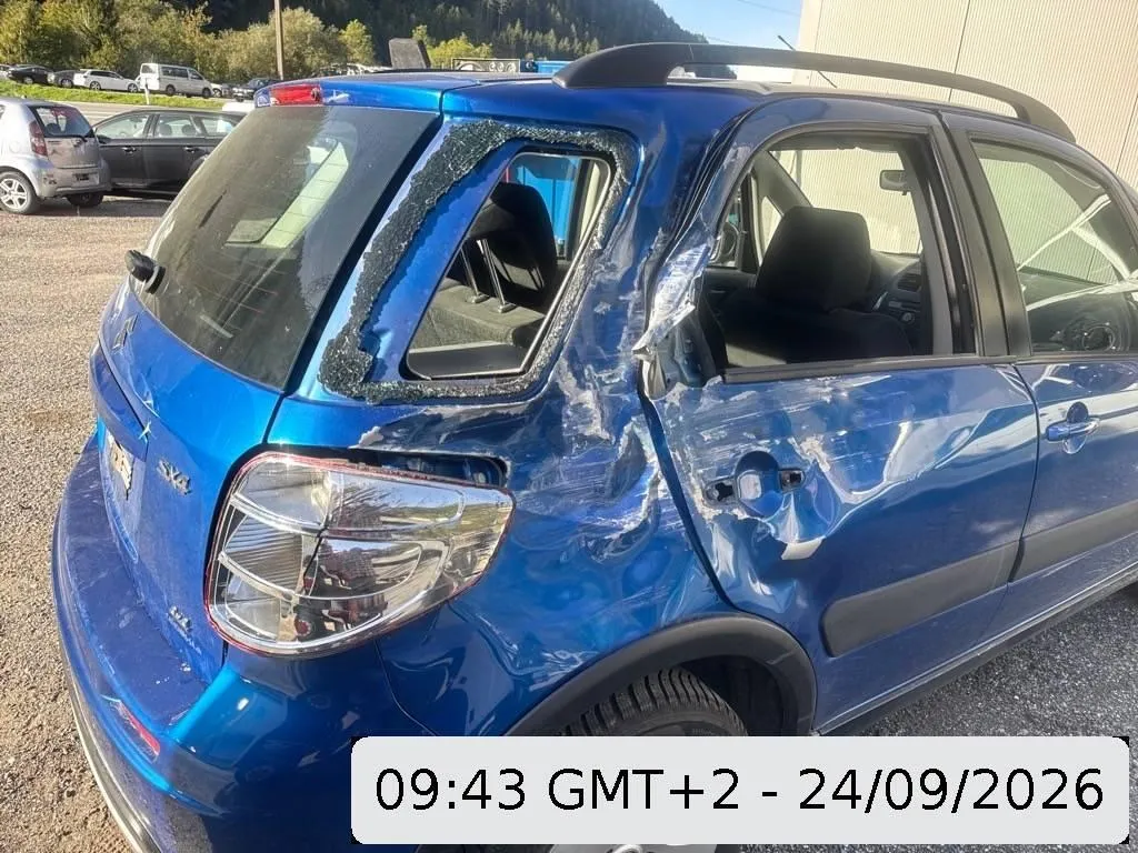 Suzuki SX4 1.6 16V GL 4WD, 120 PS — zdjęcie 14