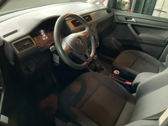 VW Caddy Maxi 2.0 TDI BMT Trendline 2.0, 102 PS — zdjęcie 6