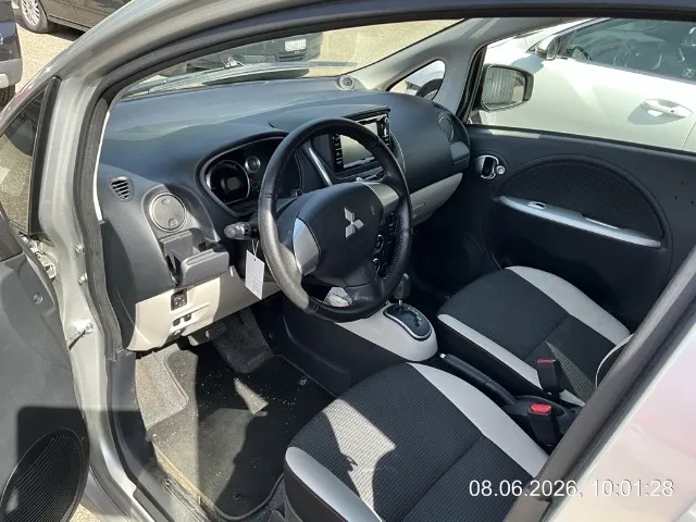 Mitsubishi I-Miev , 67 PS — zdjęcie 12