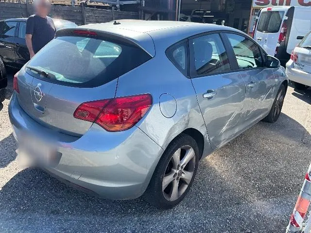 Opel Astra J 1.4 T eTEC Enjoy 1.4, 140 PS — zdjęcie 2