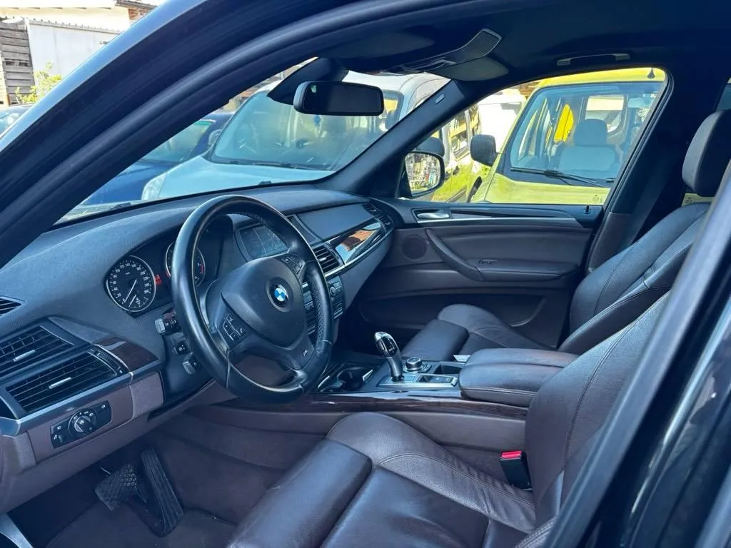 BMW X5 - E70 ab 01.2007 bis 06.2013 X5 xDrive 30d 3.0, 245 PS — zdjęcie 5