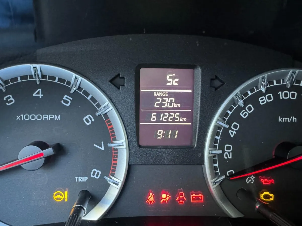Suzuki Swift 1.2 GL 4x4, 94 PS — zdjęcie 8