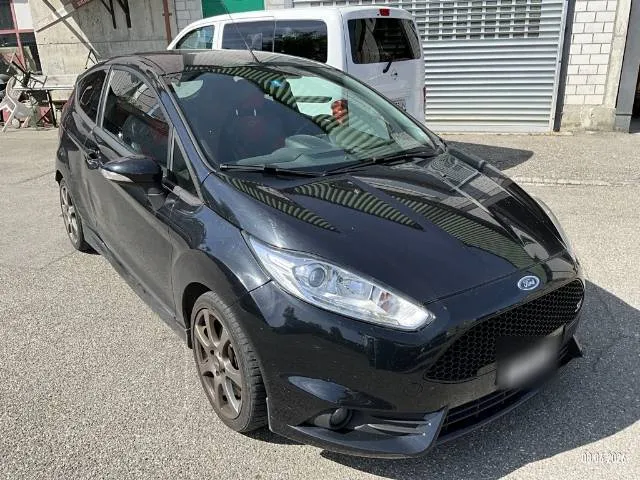 Ford Fiesta 1.6 SCTi ST-2, 182 PS — zdjęcie 4