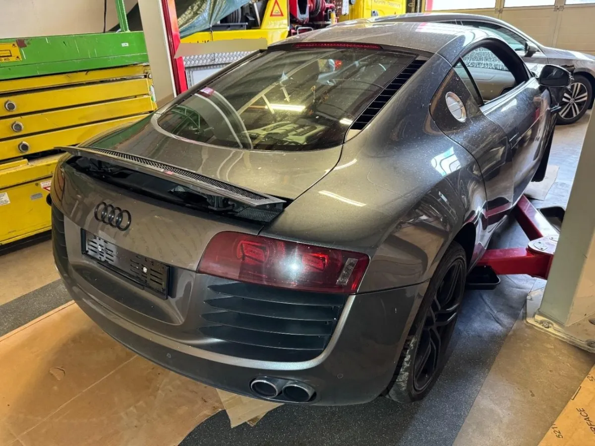Audi R8 R8 Quattro 4.2, 419 PS — zdjęcie 2