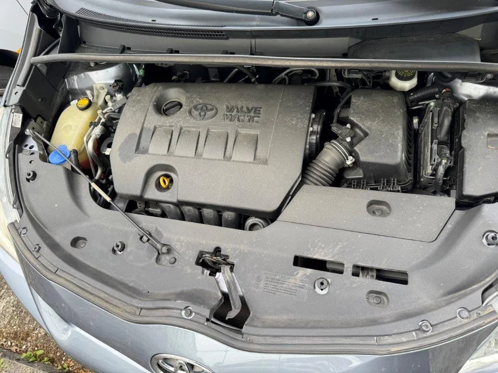 Toyota Verso 1.8 VVT-i Sol MiD 7P 1.8, 147 PS — zdjęcie 9