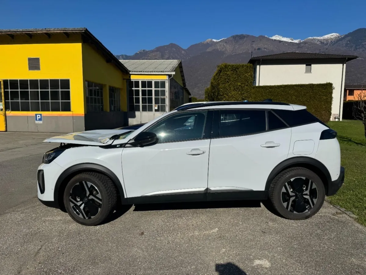 PEUGEOT 2008 156 e Allure, 156 PS — zdjęcie 7