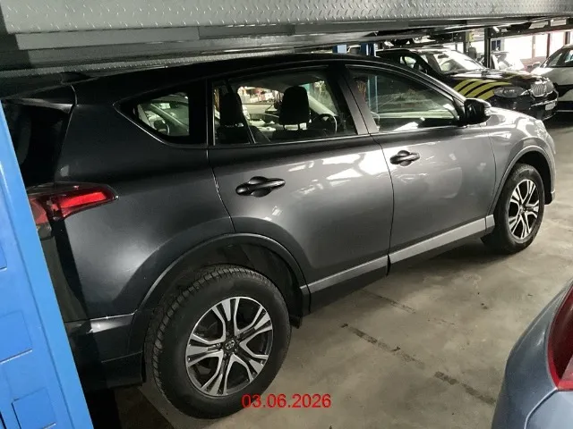 Toyota RAV4 2.0i VMa Sold MdS 2.0, 152 PS — zdjęcie 4